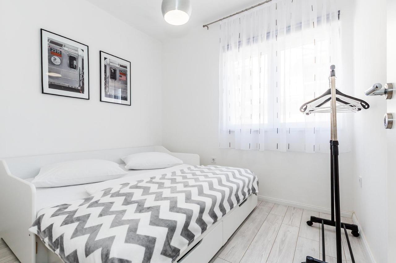 Apartments Tanya 시베니크 외부 사진