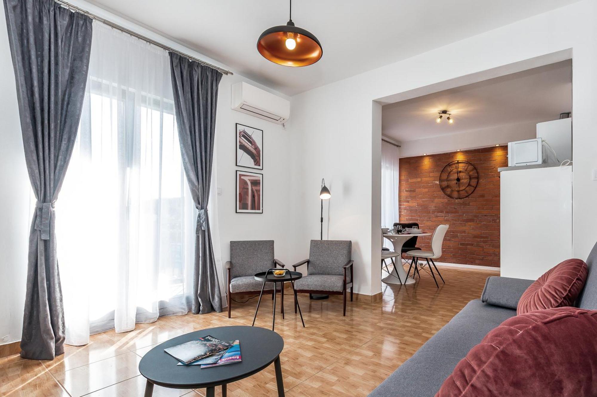 Apartments Tanya 시베니크 외부 사진
